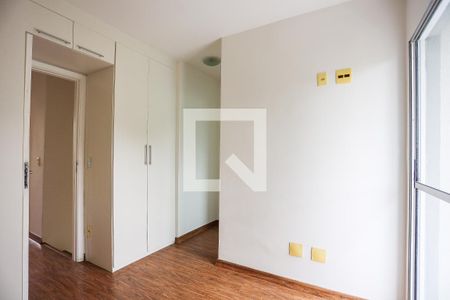 Casa para alugar com 70m², 2 quartos e 1 vaga Casa para alugar com 70m², 2 quartos e 1 vagaSuíte