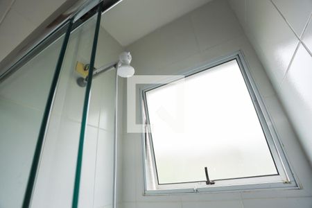 Casa para alugar com 70m², 2 quartos e 1 vaga Casa para alugar com 70m², 2 quartos e 1 vagaSuíte - banheiro - detalhes