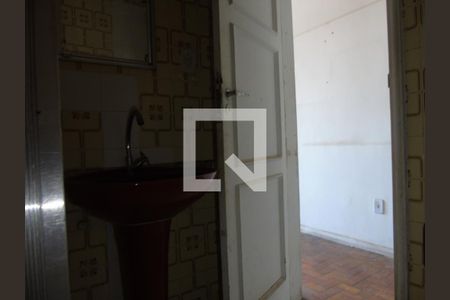 Banheiro de kitnet/studio à venda com 1 quarto, 23m² em Saúde, Rio de Janeiro