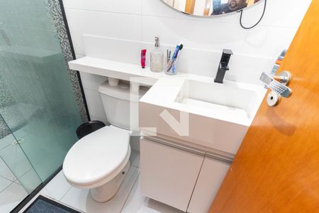 Banheiro de apartamento para alugar com 2 quartos, 41m² em Parada Xv de Novembro, São Paulo