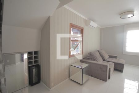 Sala de casa de condomínio para alugar com 3 quartos, 150m² em Igara, Canoas