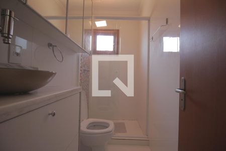 Casa de condomínio para alugar com 150m², 3 quartos e 3 vagasBanheiro
