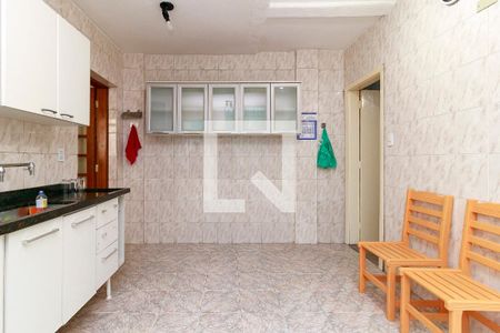 Casa à venda com 150m², 3 quartos e 2 vagasCozinha