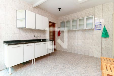 Casa à venda com 150m², 3 quartos e 2 vagasCozinha