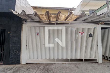 Casa à venda com 150m², 3 quartos e 2 vagasFachada