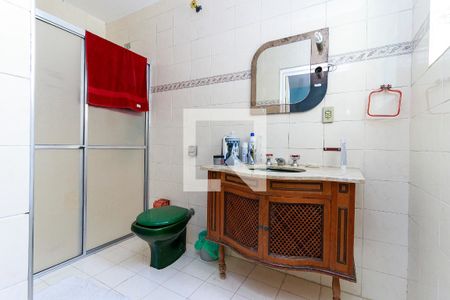 Casa à venda com 150m², 3 quartos e 2 vagasSuíte - Banheiro