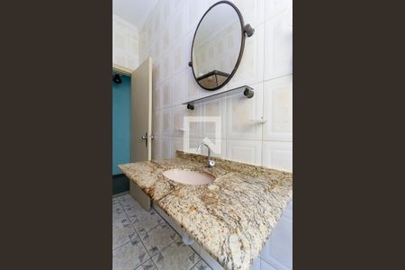 Casa à venda com 150m², 3 quartos e 2 vagasBanheiro 2