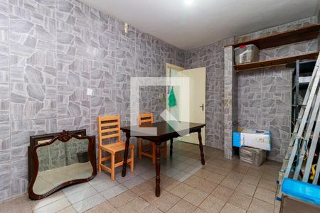 Casa à venda com 150m², 3 quartos e 2 vagasÁrea de Serviço - Quarto