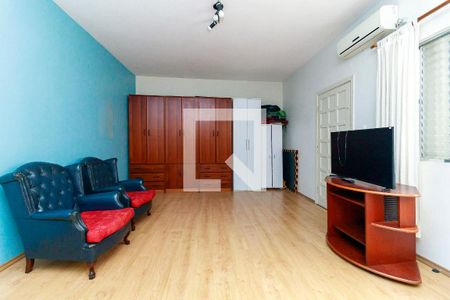 Casa à venda com 150m², 3 quartos e 2 vagasSuíte