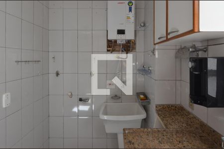 Apartamento à venda com 120m², 2 quartos e 2 vagasÁrea de serviço