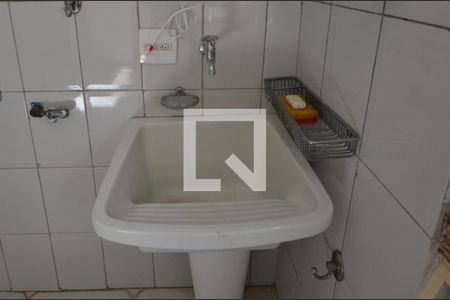 Apartamento à venda com 120m², 2 quartos e 2 vagasÁrea de serviço