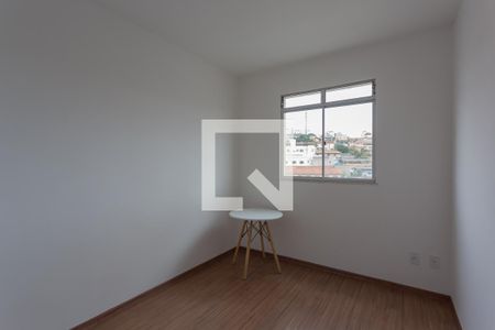 Quarto 2 de apartamento à venda com 3 quartos, 70m² em Ana Lúcia, Belo Horizonte