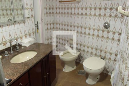 Apartamento à venda com 145m², 2 quartos e 1 vagaBanheiro 