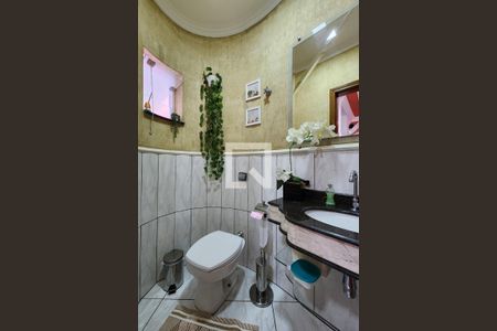 Lavabo de casa para alugar com 4 quartos, 496m² em Santa Maria, São Caetano do Sul