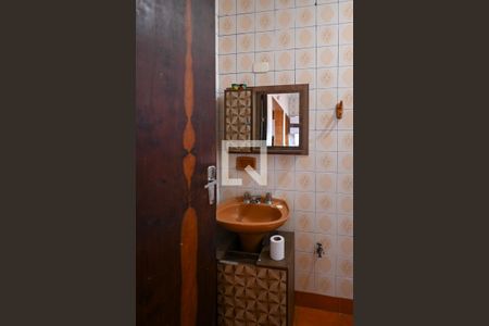 Apartamento à venda com 552m², 4 quartos e 6 vagas Apartamento à venda com 552m², 4 quartos e 6 vagasBanheiro Social