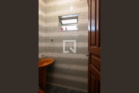 Apartamento à venda com 552m², 4 quartos e 6 vagas Apartamento à venda com 552m², 4 quartos e 6 vagasLavabo 1