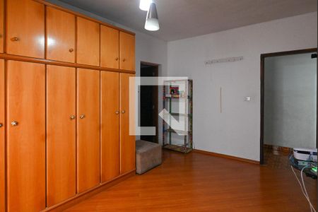 Apartamento à venda com 552m², 4 quartos e 6 vagas Apartamento à venda com 552m², 4 quartos e 6 vagasQuarto 2