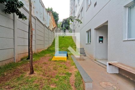 Apartamento à venda com 35m², 2 quartos e sem vagaÁrea comum