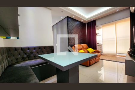 Apartamento à venda com 56m², 2 quartos e 1 vaga Apartamento à venda com 56m², 2 quartos e 1 vagaSala