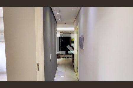 Apartamento à venda com 56m², 2 quartos e 1 vaga Apartamento à venda com 56m², 2 quartos e 1 vagaCorredor