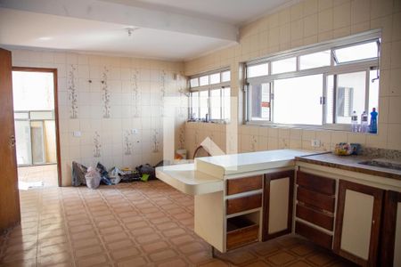 Casa à venda com 450m², 5 quartos e 4 vagasCozinha