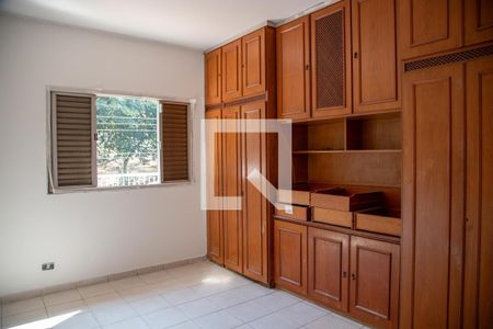 Casa à venda com 450m², 5 quartos e 4 vagasQuarto 3