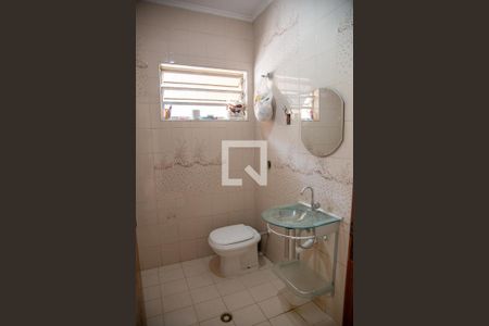 Casa à venda com 450m², 5 quartos e 4 vagasBanheiro 3