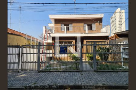 Casa à venda com 450m², 5 quartos e 4 vagasFachada