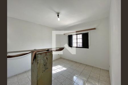 Casa à venda com 175m², 5 quartos e 2 vagas Casa à venda com 175m², 5 quartos e 2 vagasQuarto 1 - Casa 2