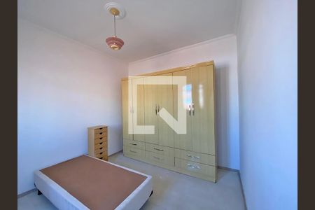 Casa à venda com 175m², 5 quartos e 2 vagas Casa à venda com 175m², 5 quartos e 2 vagasQuarto 2