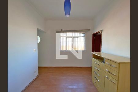 Casa à venda com 175m², 5 quartos e 2 vagas Casa à venda com 175m², 5 quartos e 2 vagasSala - ou Escritorio