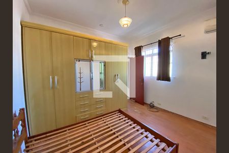 Casa à venda com 175m², 5 quartos e 2 vagas Casa à venda com 175m², 5 quartos e 2 vagasQuarto 3