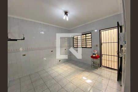 Casa à venda com 175m², 5 quartos e 2 vagas Casa à venda com 175m², 5 quartos e 2 vagasCozinha - Casa 2