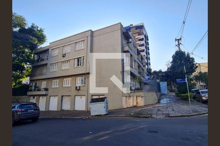 Apartamento à venda com 95m², 2 quartos e 1 vaga Apartamento à venda com 95m², 2 quartos e 1 vagaFachada