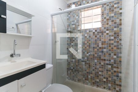 Banheiro de casa para alugar com 1 quarto, 16m² em Vila Arbame, Poá