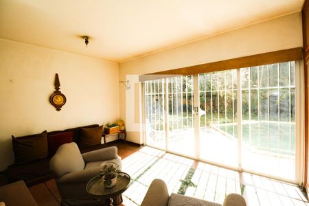 Sala de casa à venda com 5 quartos, 570m² em Jardim Marajoara, São Paulo