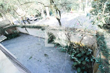 Casa à venda com 570m², 5 quartos e 5 vagasGaragem