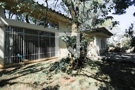 Casa à venda com 570m², 5 quartos e 5 vagasJardim
