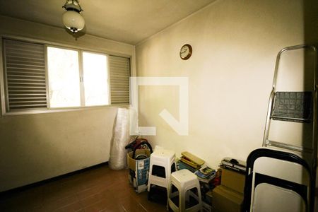 Casa à venda com 570m², 5 quartos e 5 vagasQuarto 