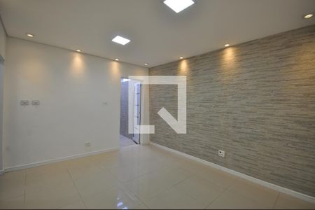 Sala de casa à venda com 2 quartos, 200m² em Parque Vitoria, São Paulo