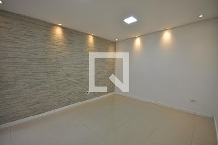 Sala de casa à venda com 2 quartos, 200m² em Parque Vitoria, São Paulo
