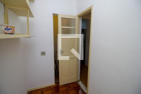 Apartamento para alugar com 95m², 3 quartos e 1 vaga Apartamento para alugar com 95m², 3 quartos e 1 vagaQuarto de Serviço