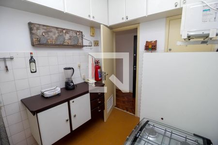 Apartamento para alugar com 95m², 3 quartos e 1 vaga Apartamento para alugar com 95m², 3 quartos e 1 vagaCozinha - Armários