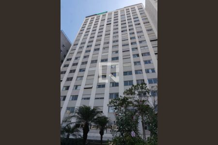 Apartamento para alugar com 40m², 1 quarto e sem vaga Apartamento para alugar com 40m², 1 quarto e sem vagaFachada