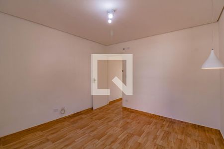 Quarto 2 de casa para alugar com 2 quartos, 135m² em Mirandópolis, São Paulo
