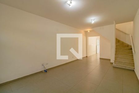 Sala de casa para alugar com 2 quartos, 135m² em Mirandópolis, São Paulo