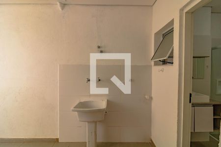 Casa para alugar com 135m², 2 quartos e 1 vagaÁrea de Serviço