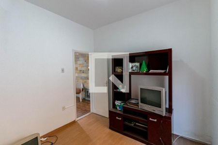 Casa à venda com 567m², 4 quartos e 4 vagas Casa à venda com 567m², 4 quartos e 4 vagasQuarto 3