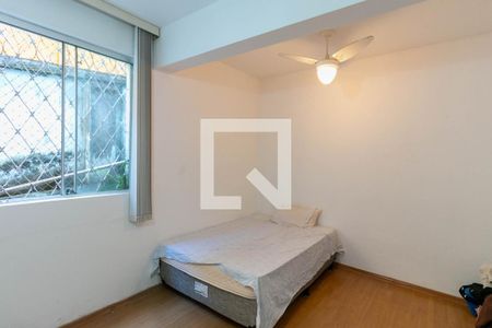 Casa à venda com 567m², 4 quartos e 4 vagas Casa à venda com 567m², 4 quartos e 4 vagasQuarto Suíte