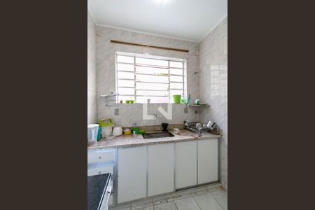 Casa à venda com 567m², 4 quartos e 4 vagas Casa à venda com 567m², 4 quartos e 4 vagasCozinha